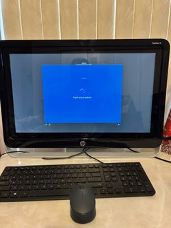 Pavilion 21  Mint Condition Touch Screen Comes With Keyboard And Wireless Mouse  HP 