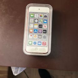 iPod Touch Red
