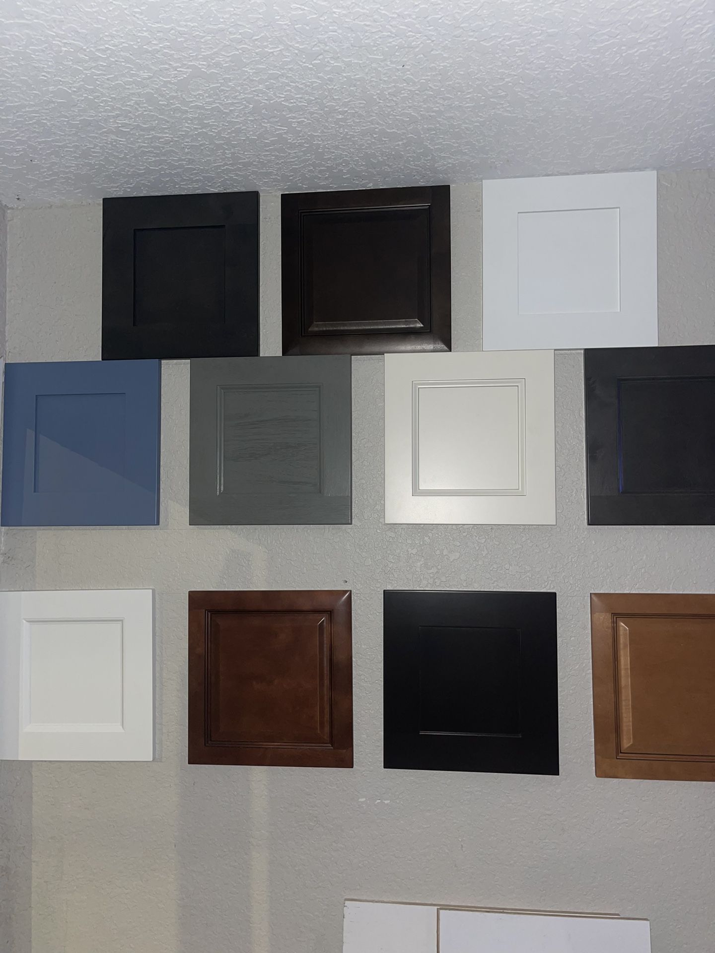 kitchen cabinets and granite , quartz countertops