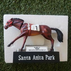 Seabiscuit. Toy Horse. Figurine. 