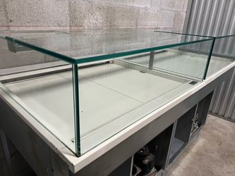 IFI Commercial Refrigerated Display Case
