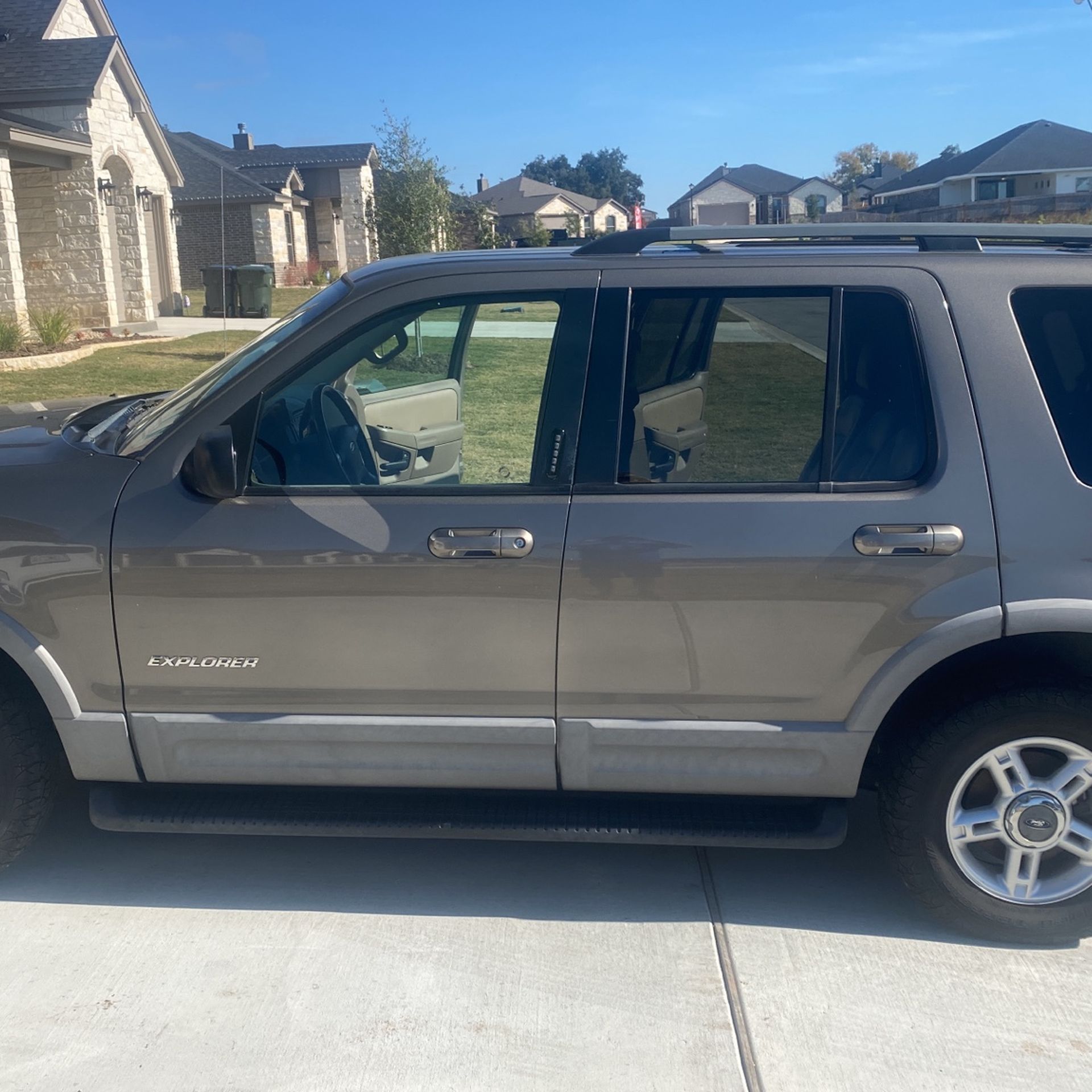 2002 Ford Explorer