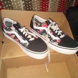 Women's Vans 6.5