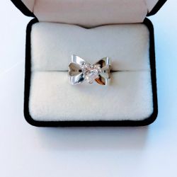 "LIKE NEW" SPECTACULAR  Diamonique "HEART"  2ct. Sterling Silver Ring Size 7 1/2  