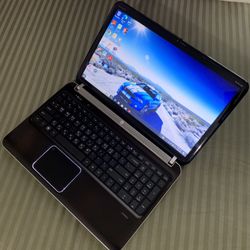 15.6"inch AMD A8 Beatsaudio HP Laptop, 640GB HDD, 6GB RAM, Fingerprint, Inbuilt Bluetooth, HDMI, DVD 📀 And a WebCam. Windows 10 Installed.