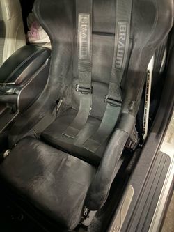 Nrg prisma bucket seat