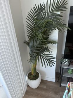 Faux Palm Tree Plant
