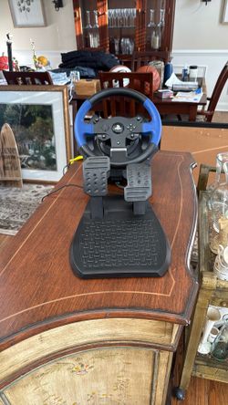 Play Station Thrustmaster Driving Set 