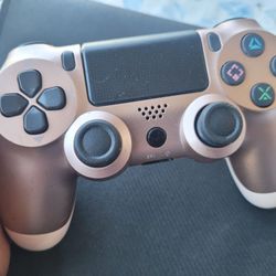 PLAYSTATION  4 WIRELESS REMOTE CONTROLLER  NEW 