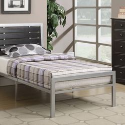 Modern Black White Silver Metal Frame with Wood Headboard Twin Bed new