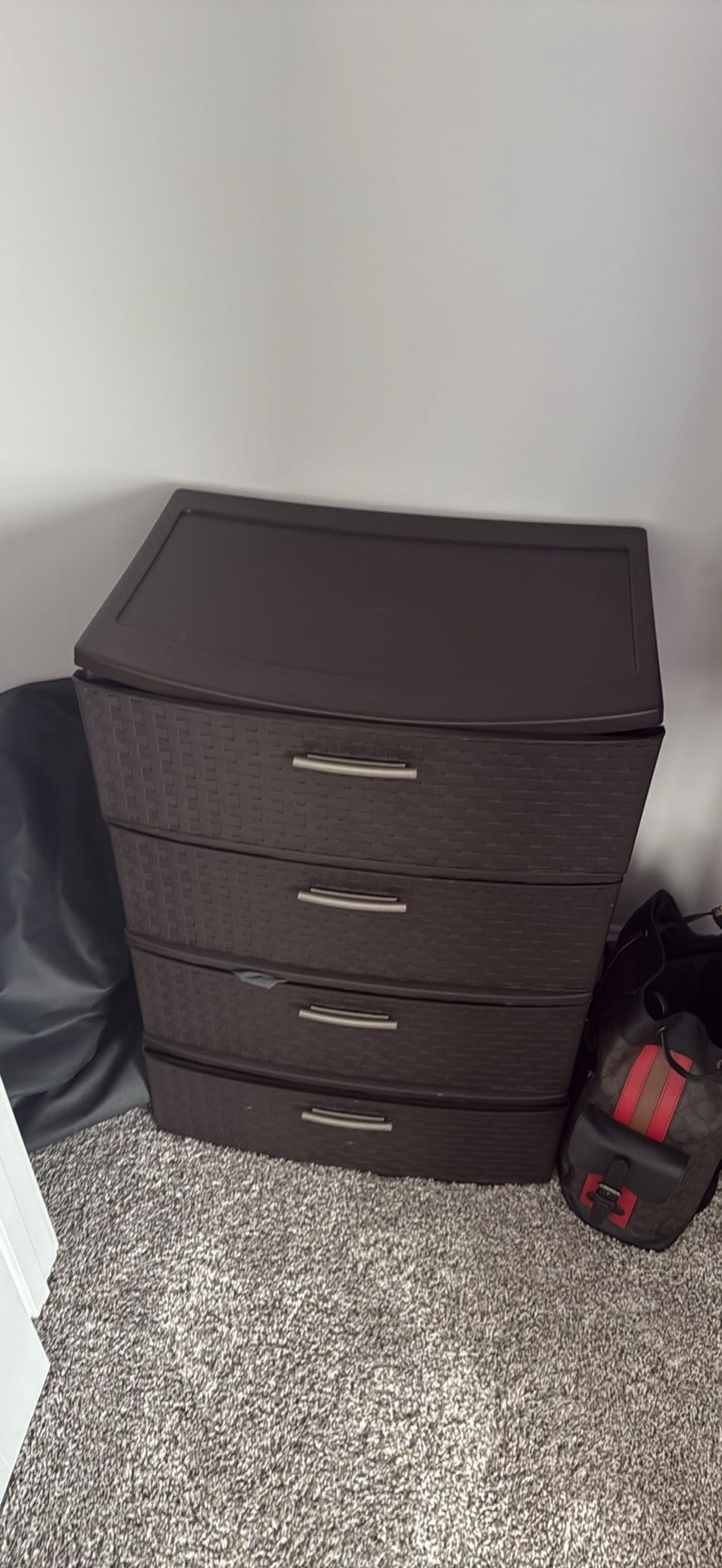 4 Drawer Dresser