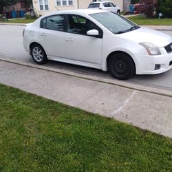 Car Nissan Sentra