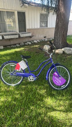 Schwinn Legacy 26" Cruiser Bike