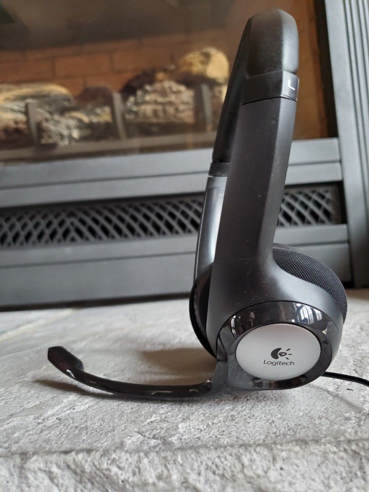 Logitech USB Headset & Microphone with in-line mute