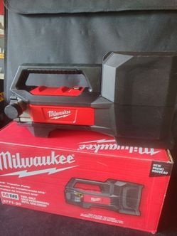 Milwaukee M18 transfer pump like new