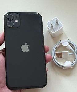 iPhone 11 , Unlocked for all Company Carrier , Excellent Condition Like New