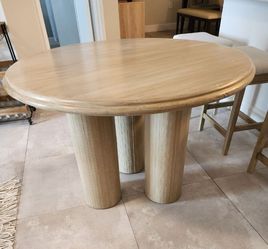 Round Modern Dining Table
