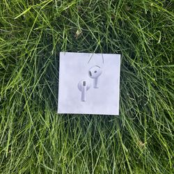 Apple Airpod Earbuds Gen 4 Noise Cancellation W/Magsafe Case