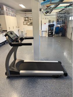 True Fitness M50 Treadmill