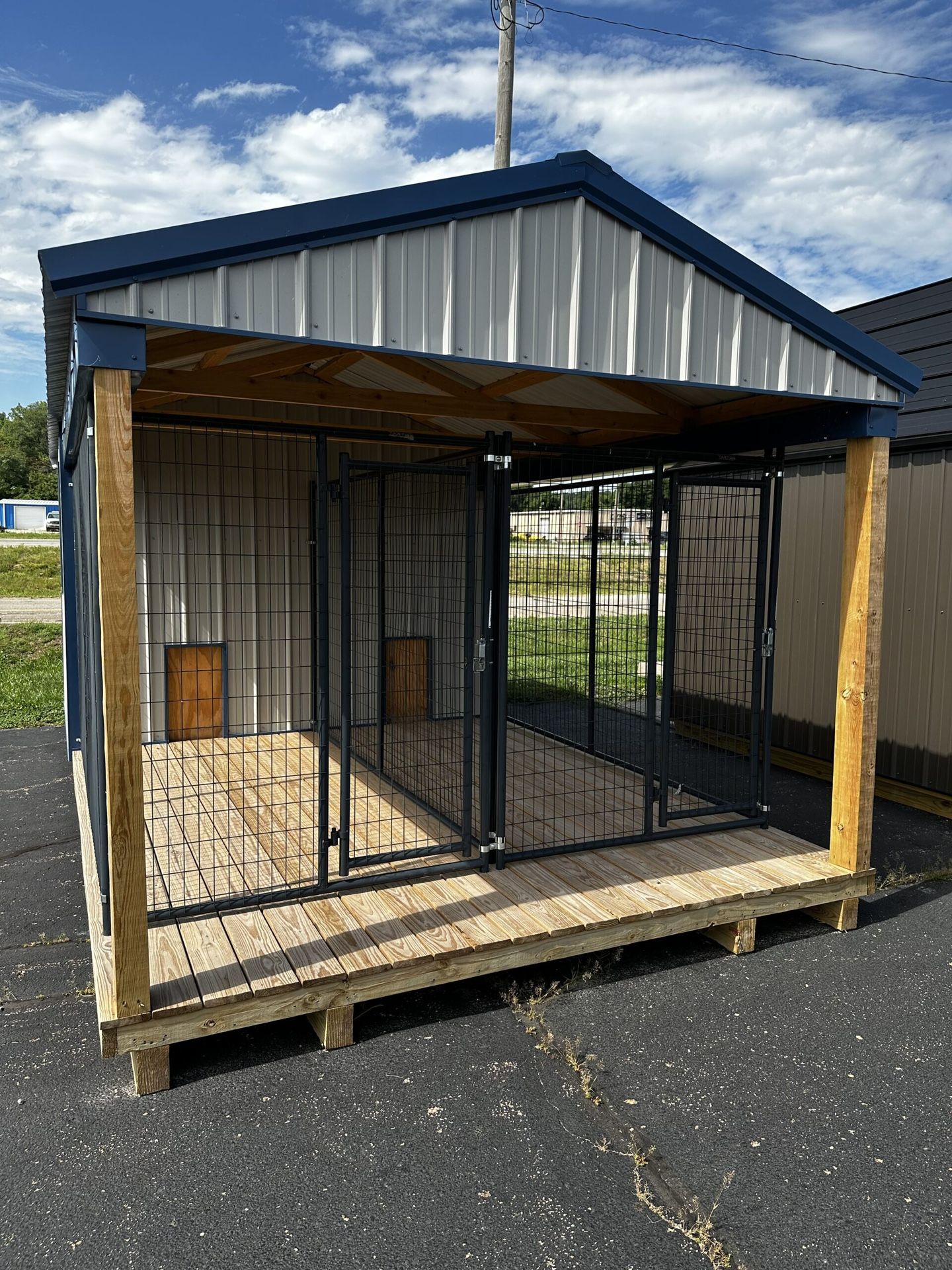 Custom Shed And Dog Kennel Builds