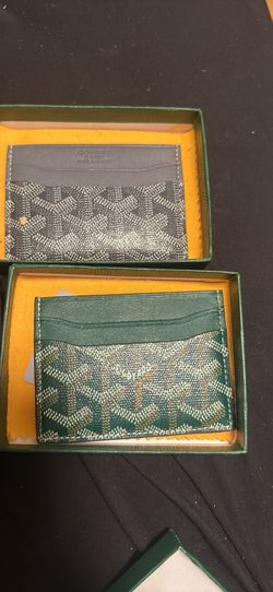 Go yard card holder