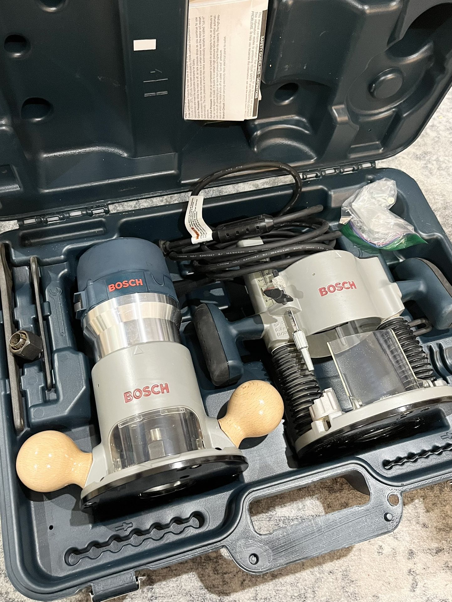 BOSCH Router Kit with Hard Case With RYOBI router Bit Set