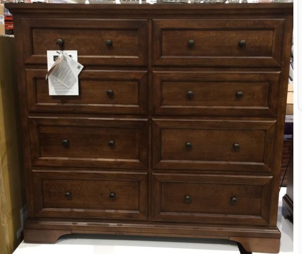 Universal Broadmoore Gentleman S Chest For In Missouri City Tx Universal Broadmoore Gentleman S Chest