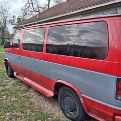 2000 Ford E350