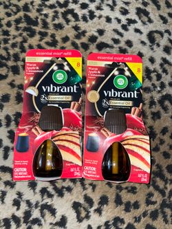 2🔥air wick vibrant 2X  essential oil both for $10 firm on price