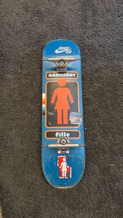 Bannerot Girl Skateboard Deck with Independent Trucks