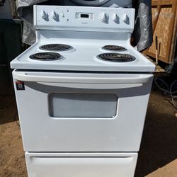 High Point coil top stove works excellent no issues $159.30 day warranty