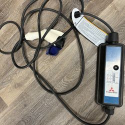 Mitsubishi Outlander PHEV Yazaki EV Plug-in charger 