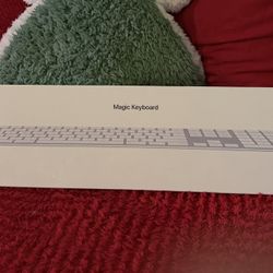 Apple White Magic Keyboard