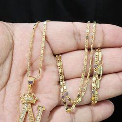 14k Gold Plated N Necklace 