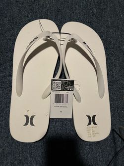 Band new Hurley sandals