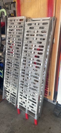 7’ Aluminum Folding ramps, 1500lbs