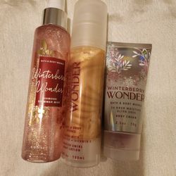 New - Winterberry Wonder