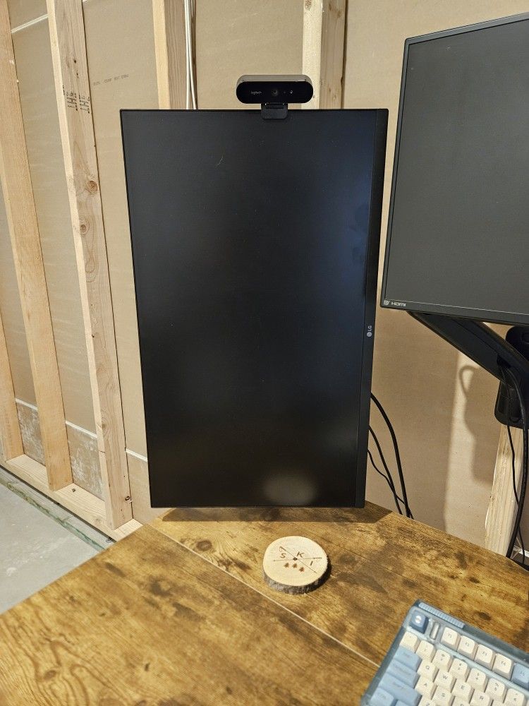 LG Monitor 27" 144hz