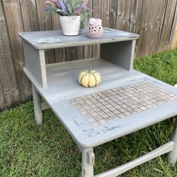 Wide Sode Table In Grey With Magnolia 