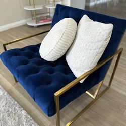 Blue Velvet Accent Chair with Gold Metal Frame – Modern Glam
