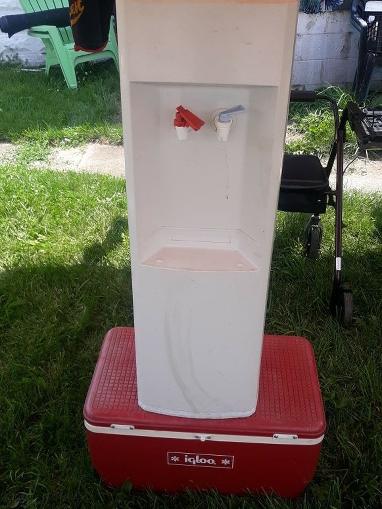 Water Cooleer