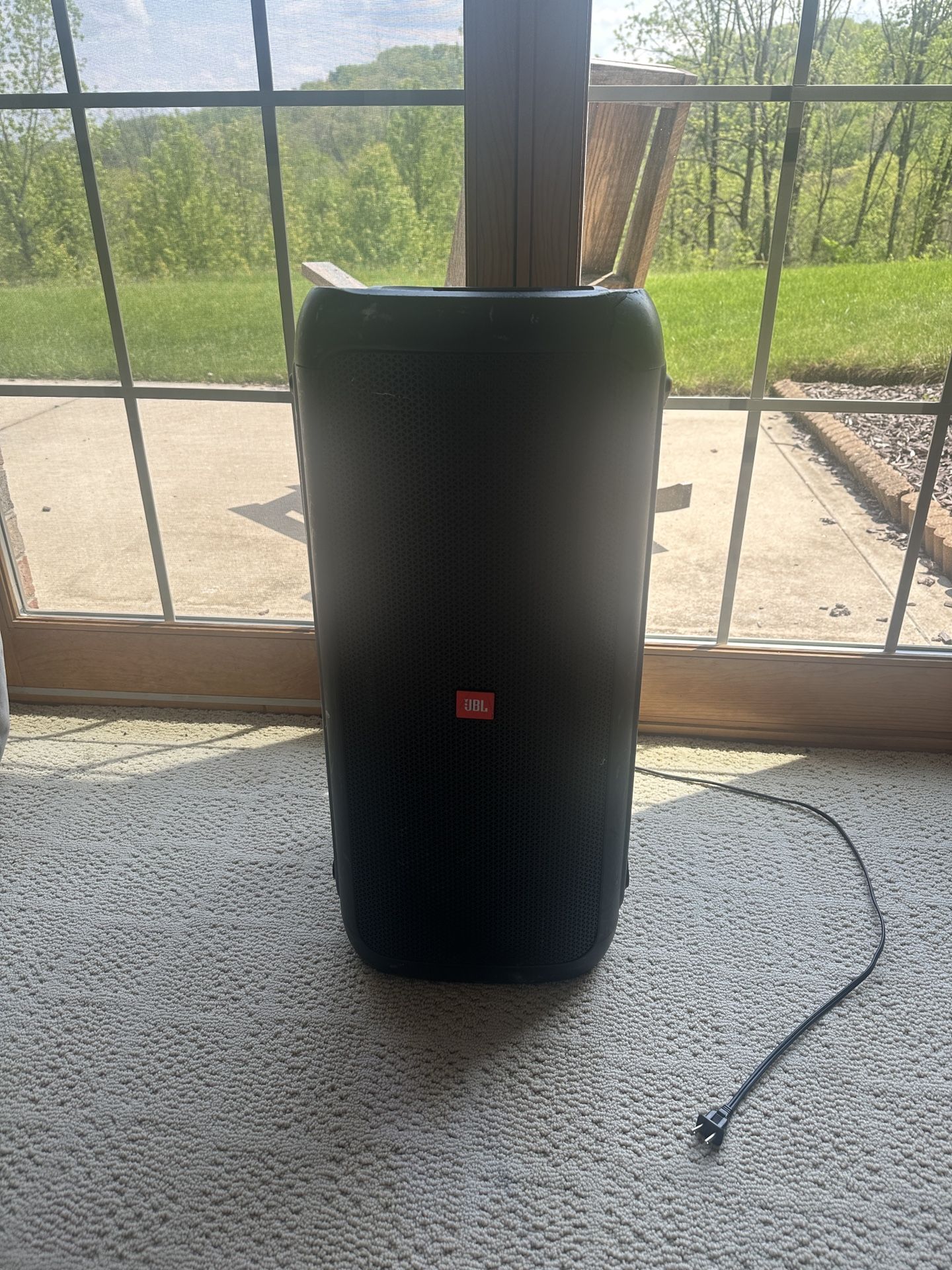 JBL 300 Speaker
