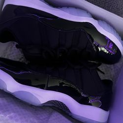 Jordan 11  Space Jam Low 