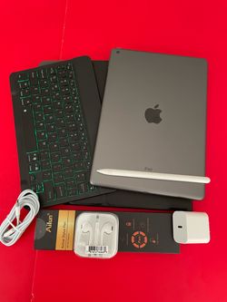 Apple IPad 9th Generation (10.2” Retina /Touch ID /IOS 26/ 2021 Model) 64GB with Pen, Keyboard & Accessories
