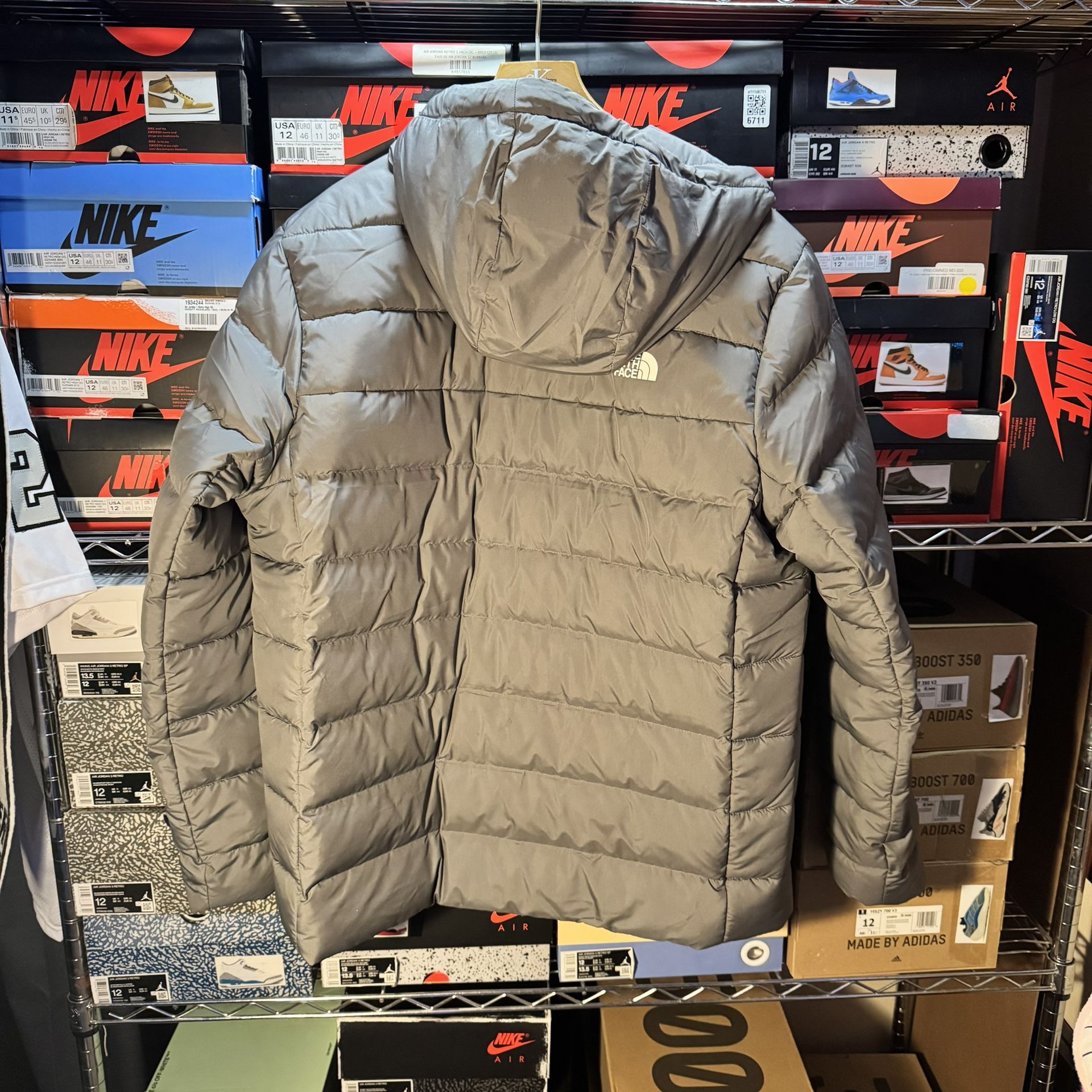 Men’s The North Face Puffer Jacket Used Twice XL