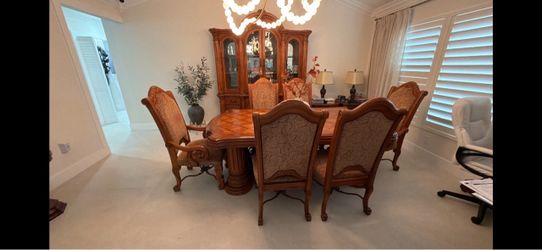 Formal Wood Dining Table Set with 6 Chairs