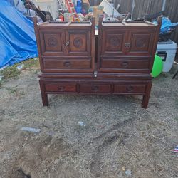 Oriental Furniture 