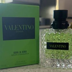 Valentino Green Stravaganza 