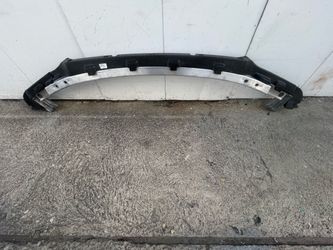 TESLA MODEL Y FRONT BUMPER REINFORCEMENT IMPACT BAR 2025 2026 Used Oem