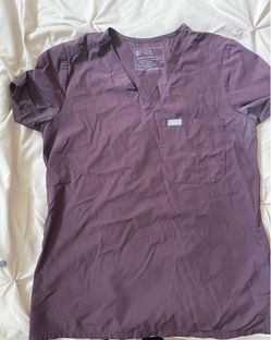 FIGS Scrub Top size Small